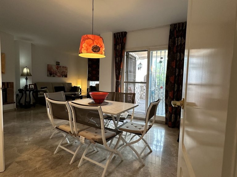 Apartment for Sale in Puerto Banús, Malaga 3