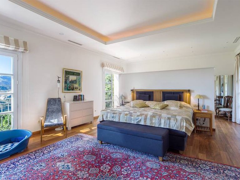 Villa for Sale in La Zagaleta, Malaga 9