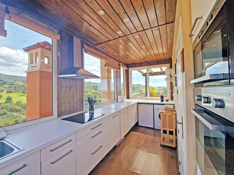 Apartment for Sale in Elviria, Malaga 3
