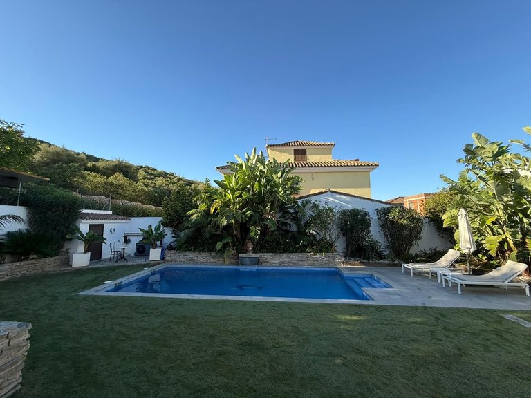 Villa for Sale in Casares, Malaga 23