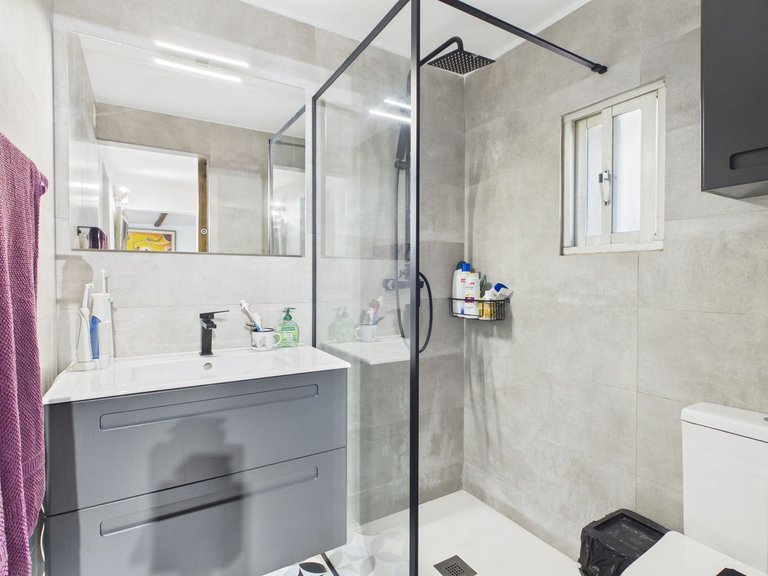 Villa for Sale in Estepona, Malaga 13