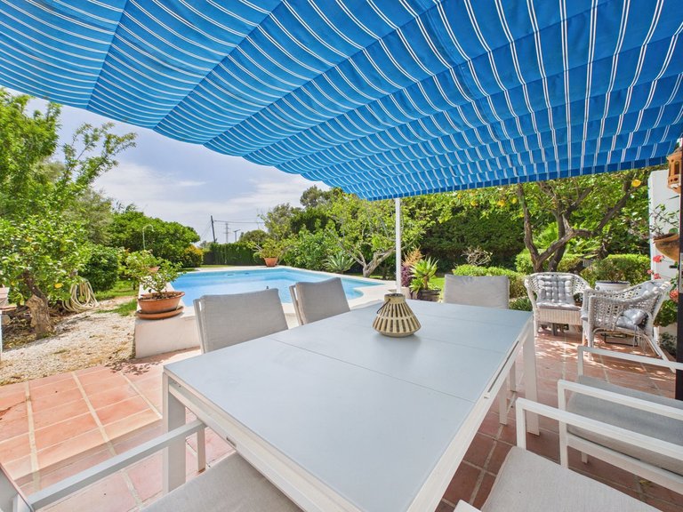 Villa for Sale in Estepona, Malaga 19