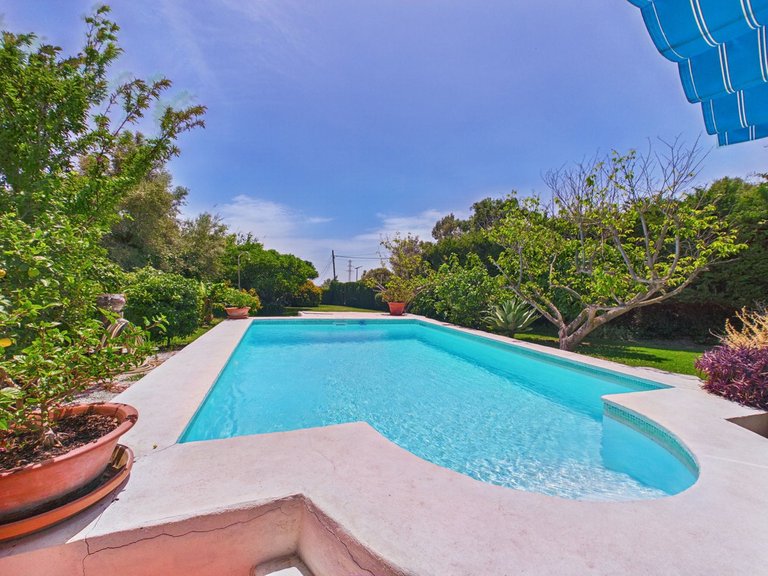 Villa for Sale in Estepona, Malaga 20