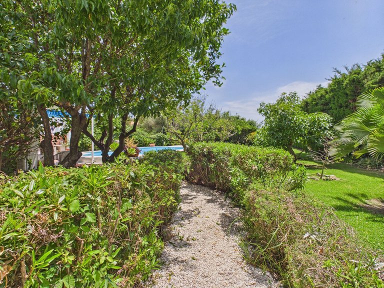Villa for Sale in Estepona, Malaga 22
