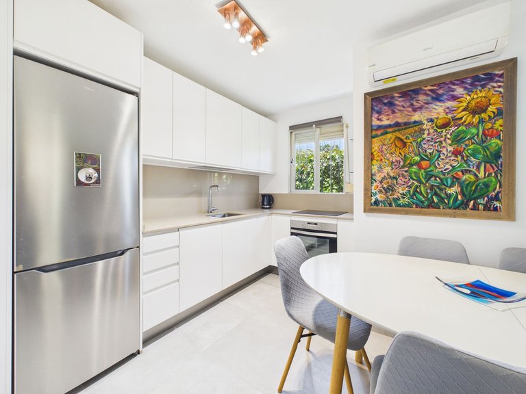 Villa for Sale in Estepona, Malaga 5