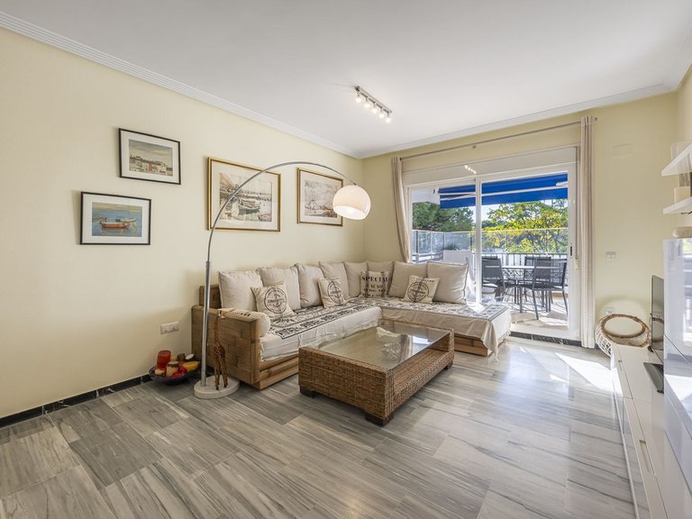 Apartment for Sale in Puerto Banús, Malaga 9