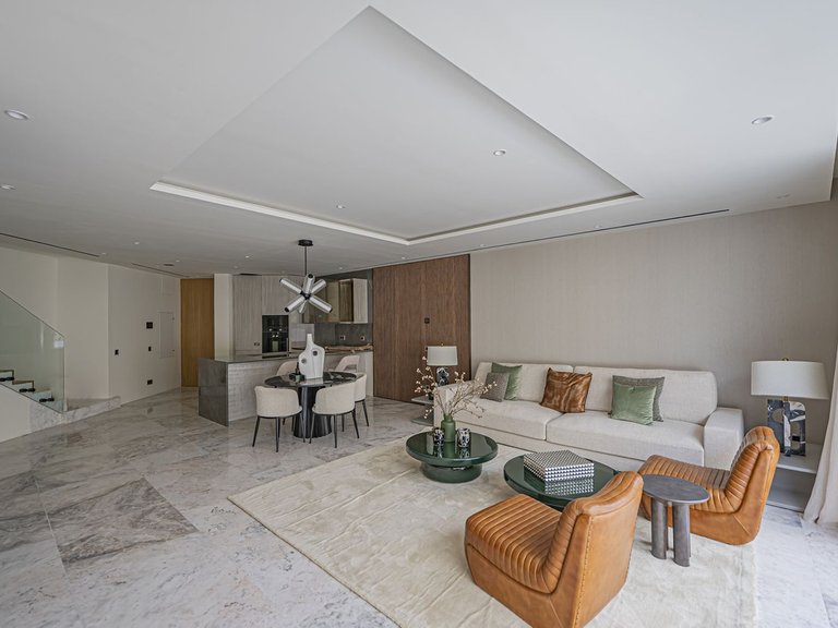 Apartment for Sale in The Golden Mile, Malaga 16