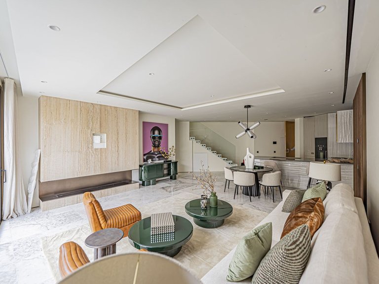 Apartment for Sale in The Golden Mile, Malaga 2