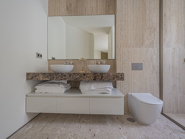 Apartment for Sale in The Golden Mile, Malaga 8