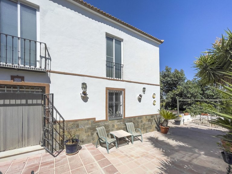 Villa for Sale in Coín, Malaga 34