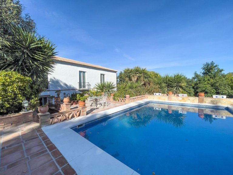 Villa for Sale in Coín, Malaga 4