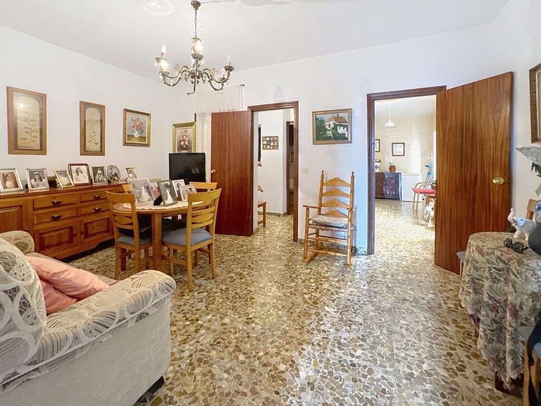 Villa for Sale in Estepona, Malaga 10