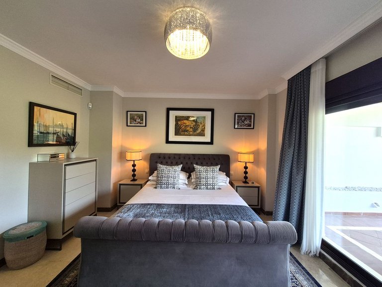 Town House for Sale in Estepona, Malaga 25