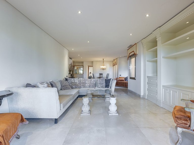 Apartment for Sale in Marbella, Malaga 13