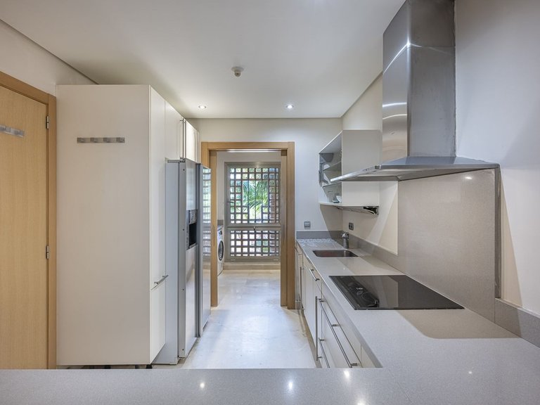 Apartment for Sale in Marbella, Malaga 16