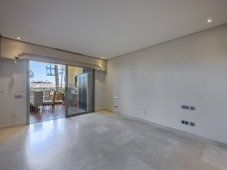 Apartment for Sale in Marbella, Malaga 19