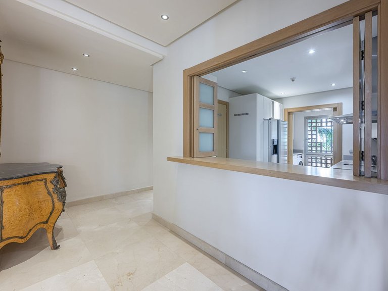 Apartment for Sale in Marbella, Malaga 26