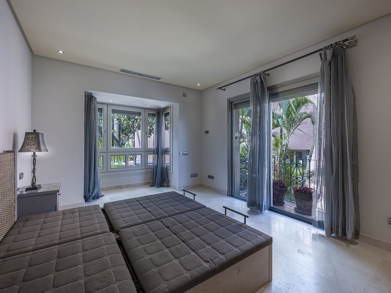 Apartment for Sale in Marbella, Malaga 29