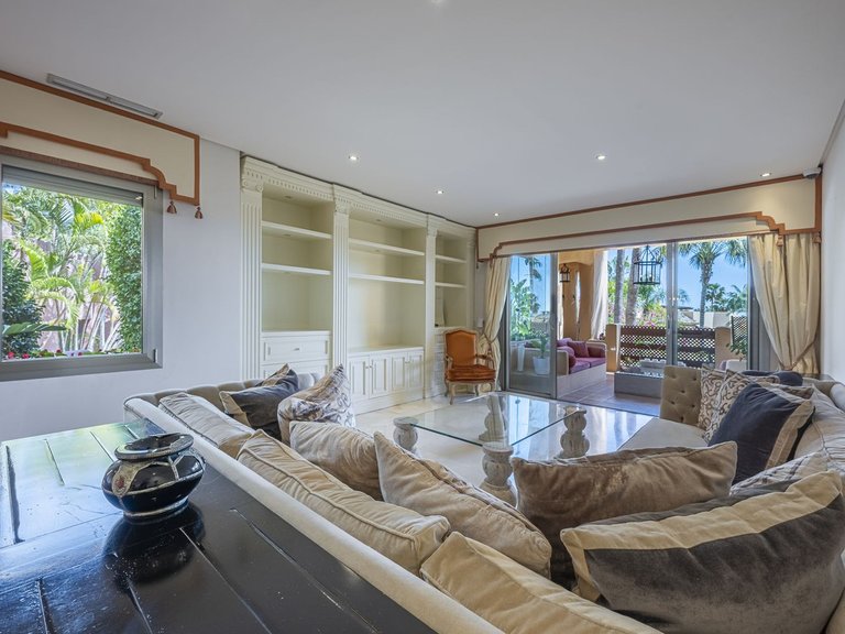 Apartment for Sale in Marbella, Malaga 9