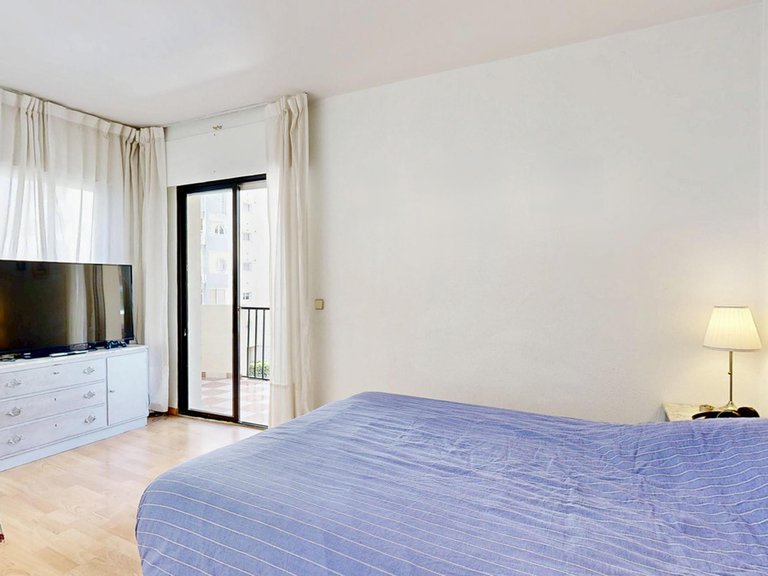 Apartment for Sale in Fuengirola, Malaga 10