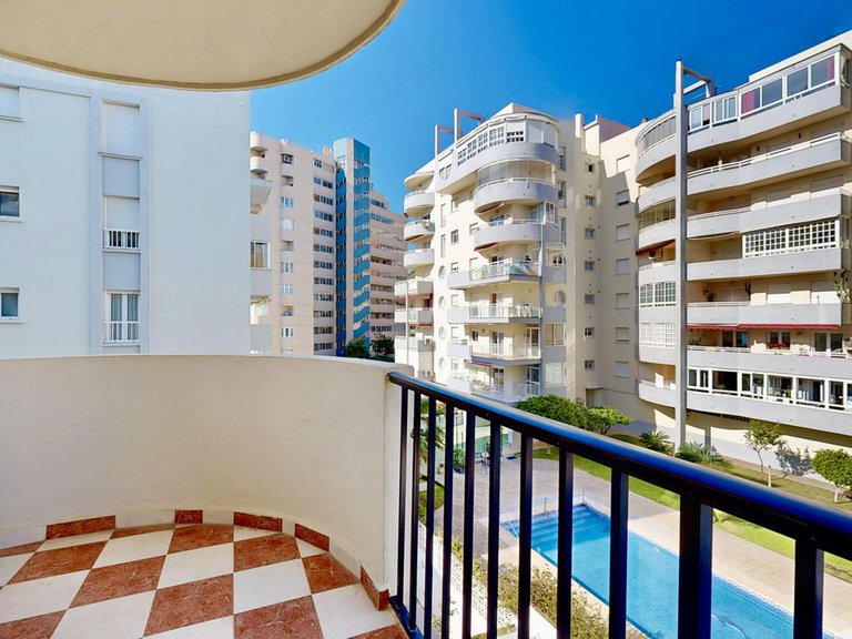 Apartment for Sale in Fuengirola, Malaga 16