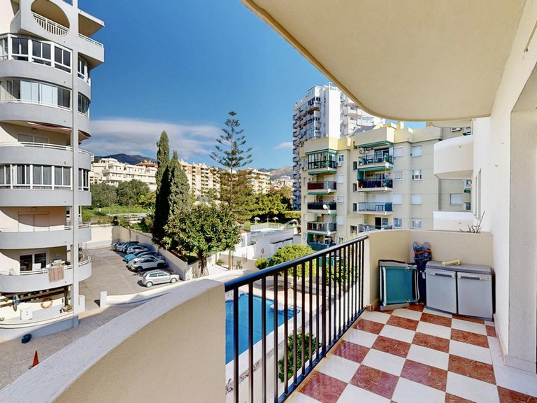 Apartment for Sale in Fuengirola, Malaga 17