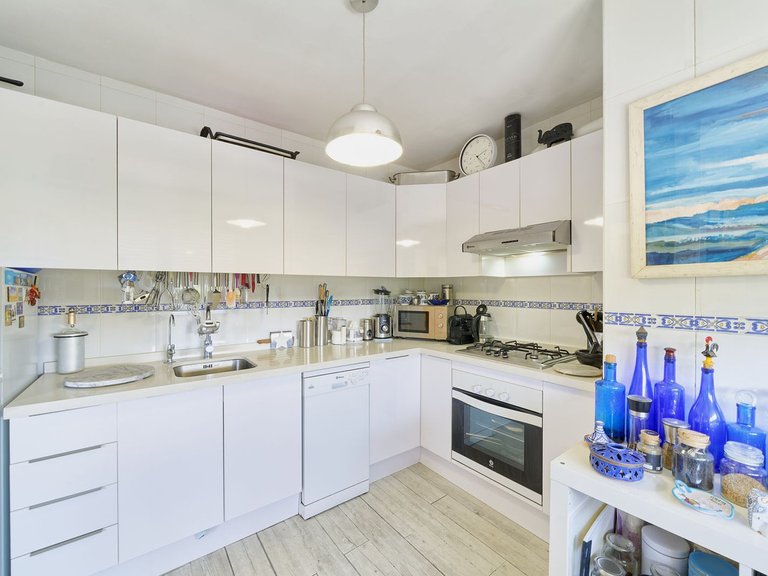 Apartment for Sale in Fuengirola, Malaga 9