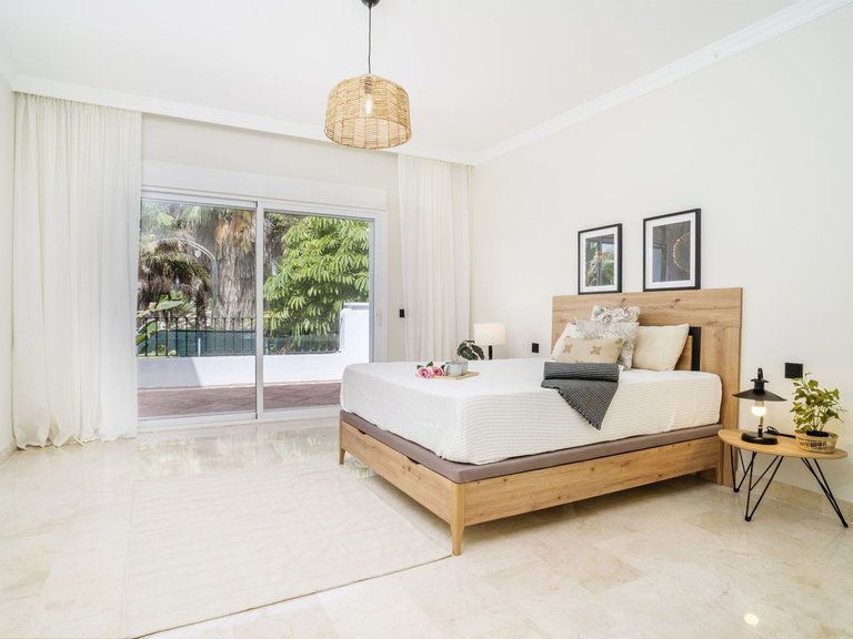 Apartment for Sale in Marbella, Malaga 16