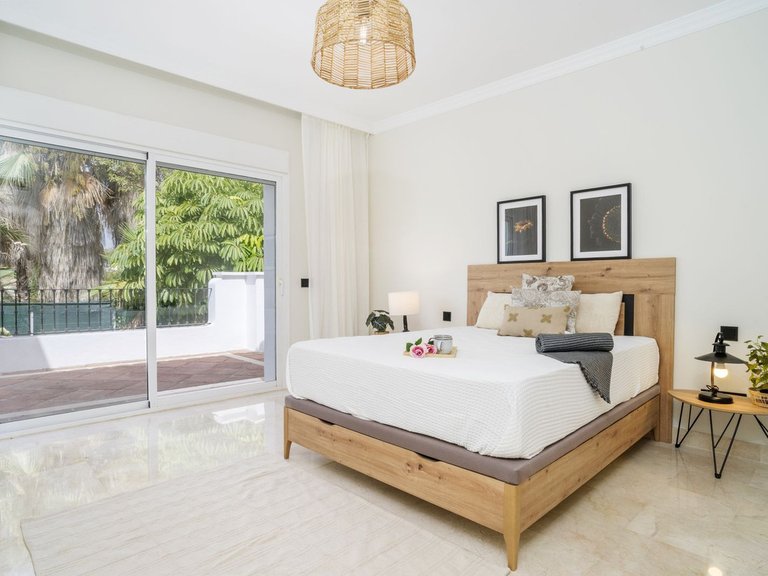 Apartment for Sale in Marbella, Malaga 17