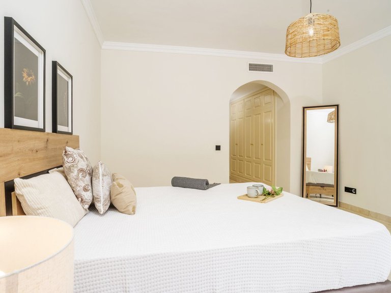 Apartment for Sale in Marbella, Malaga 18