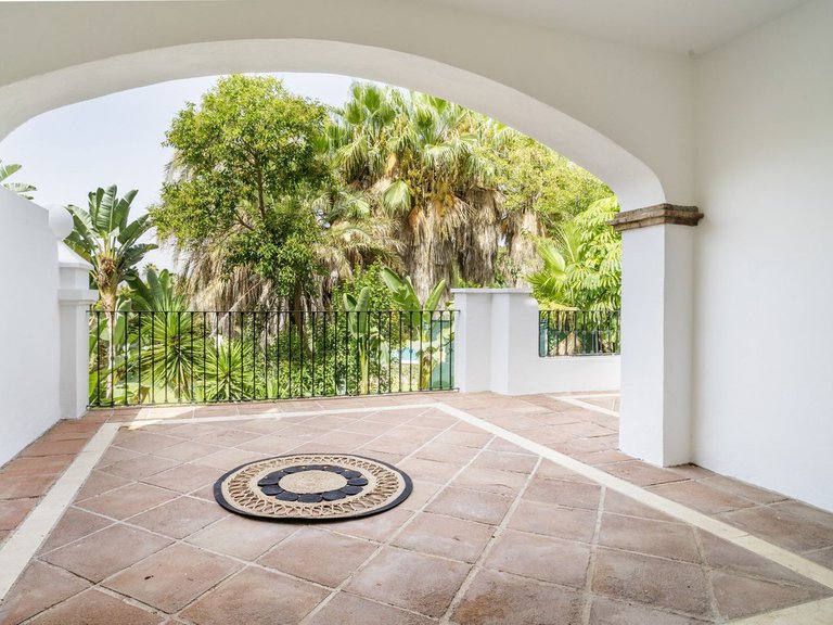 Apartment for Sale in Marbella, Malaga 31