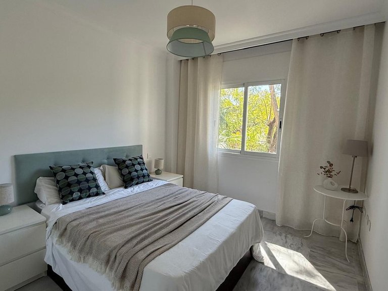 Apartment for Sale in Nueva Andalucía, Malaga 11