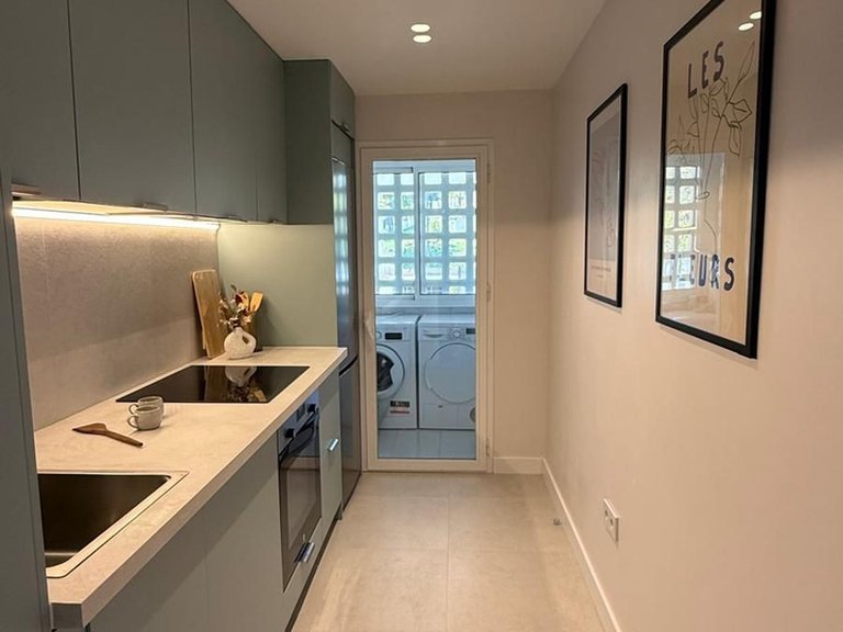 Apartment for Sale in Nueva Andalucía, Malaga 6