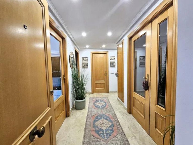 Apartment for Sale in Selwo, Malaga 4