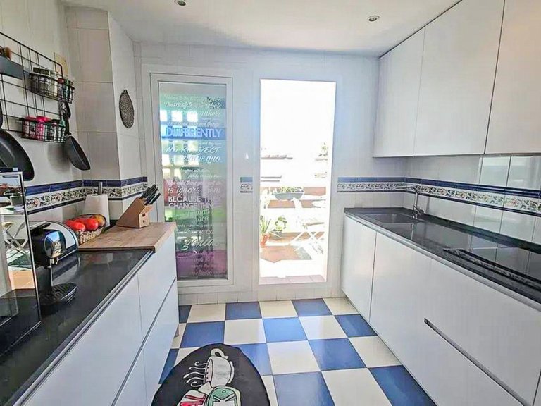 Apartment for Sale in Selwo, Malaga 6
