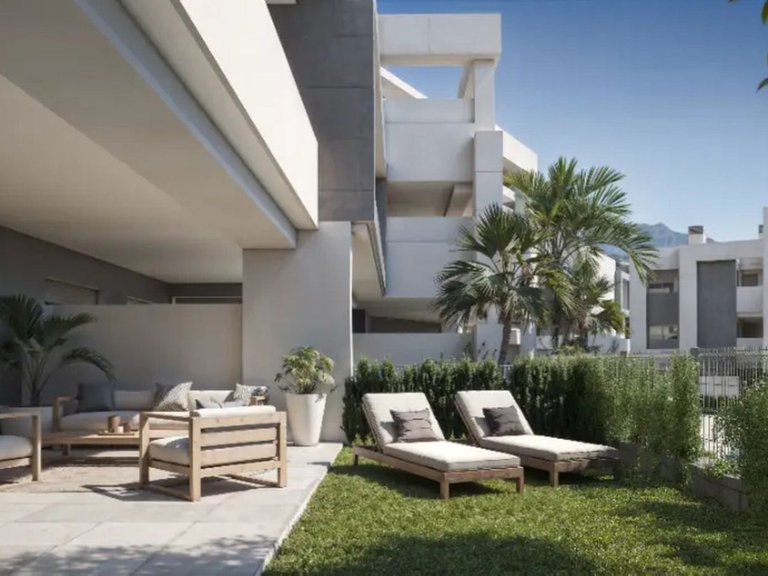 Apartment for Sale in Costa del Sol Estepona, Malaga 1