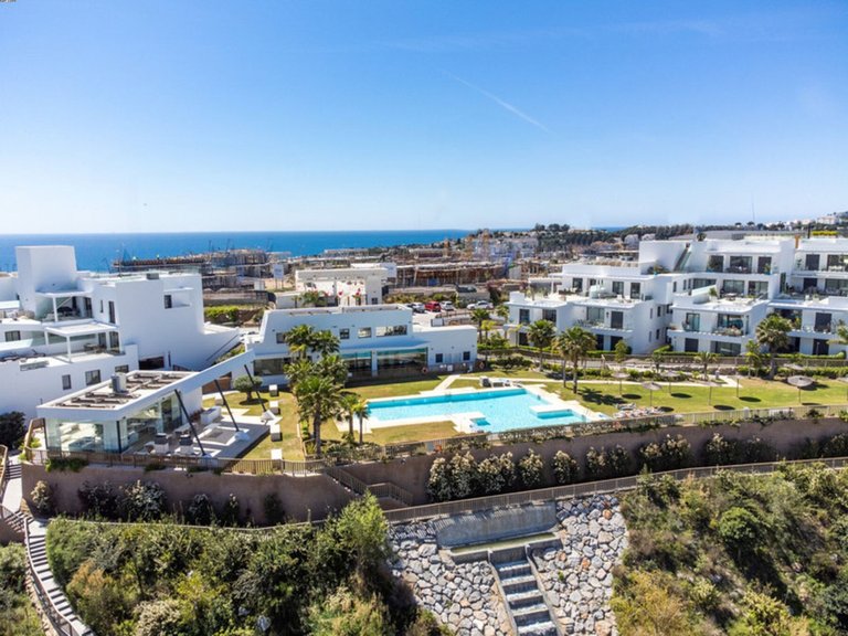 Apartment for Sale in La Cala, Malaga 9