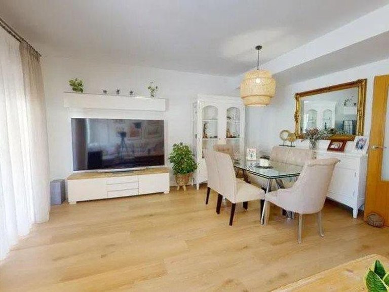 Villa for Sale in Alhaurín De La Torre, Malaga 25