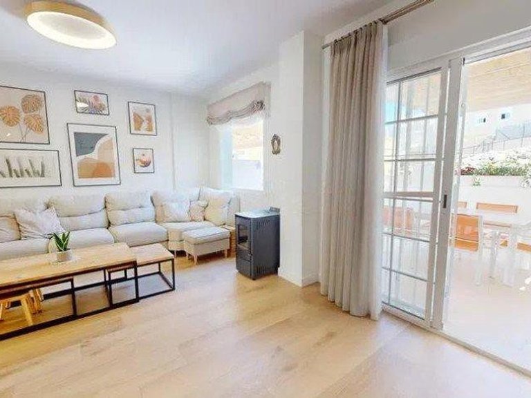 Villa for Sale in Alhaurín De La Torre, Malaga 26