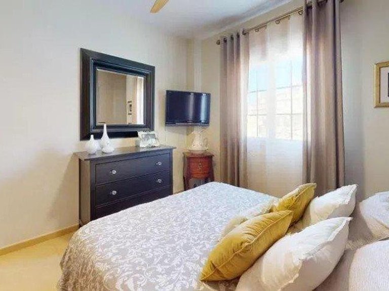 Villa for Sale in Alhaurín De La Torre, Malaga 32