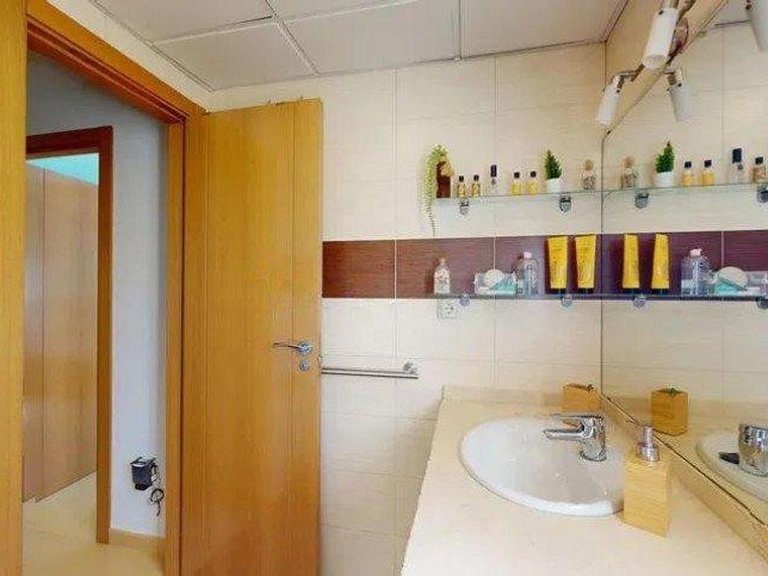 Villa for Sale in Alhaurín De La Torre, Malaga 48