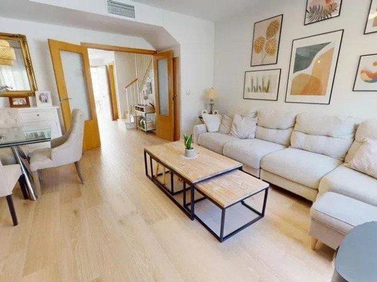 Villa for Sale in Alhaurín De La Torre, Malaga 5