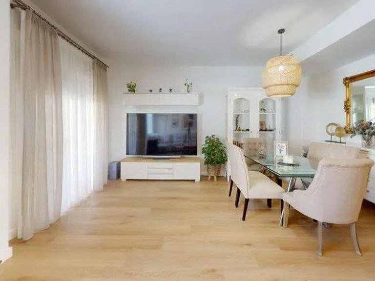 Villa for Sale in Alhaurín De La Torre, Malaga 8