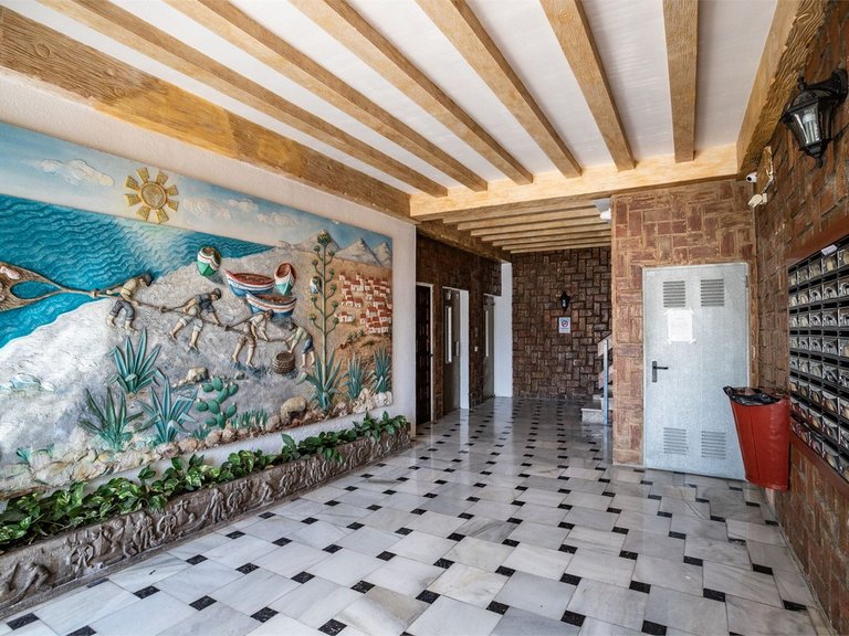 Apartment for Sale in Benalmadena Costa, Malaga 14