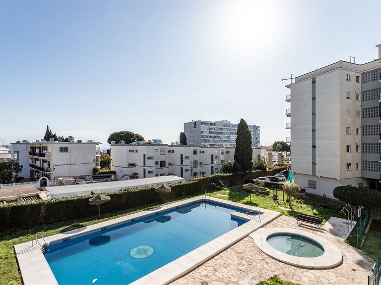 Apartment for Sale in Benalmadena Costa, Malaga 2