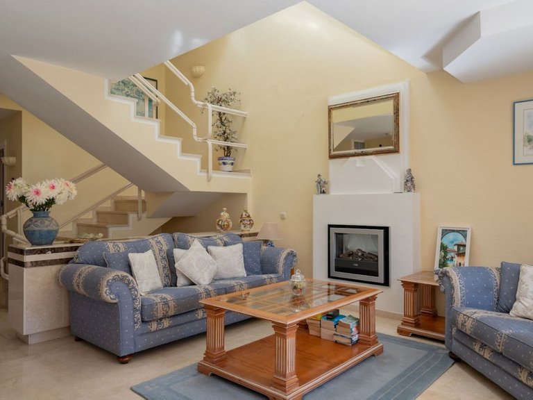 Villa for Sale in New Golden Mile, Malaga 10