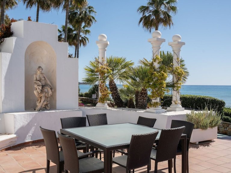 Villa for Sale in New Golden Mile, Malaga 41