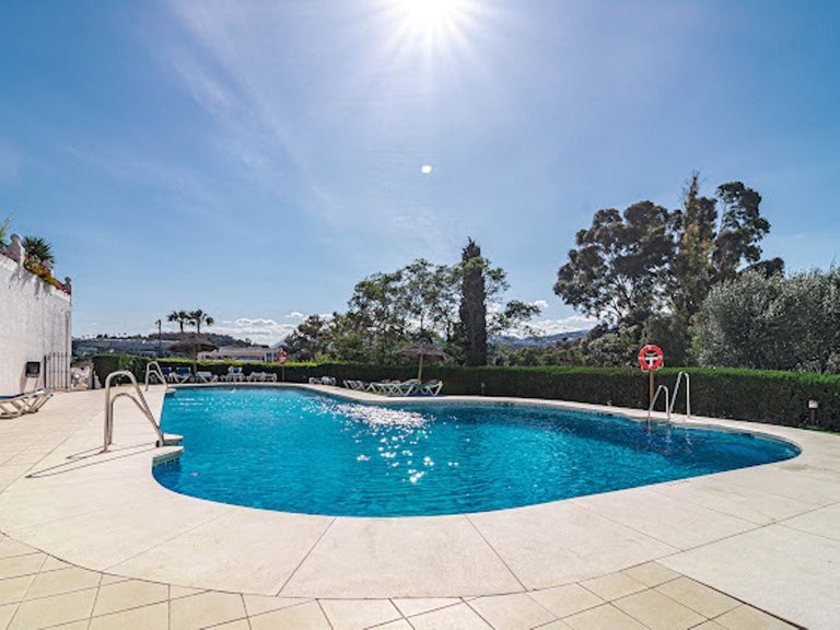 Apartment for Sale in Nueva Andalucía, Malaga 27