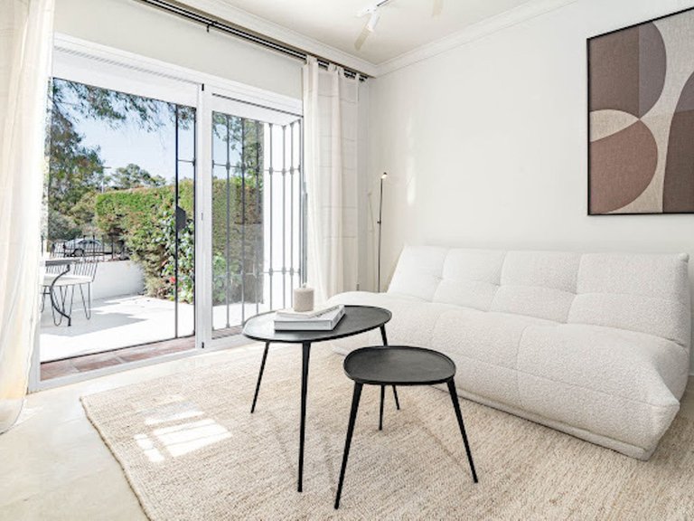 Apartment for Sale in Nueva Andalucía, Malaga 5