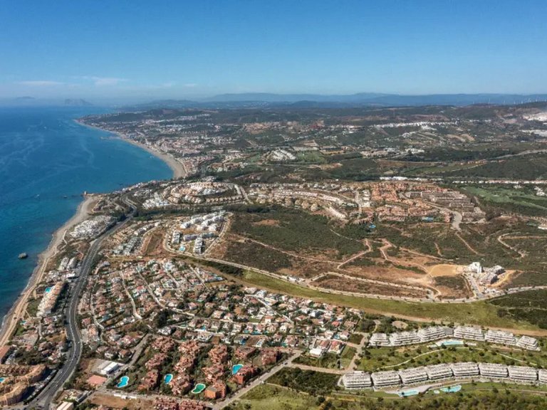 Penthouse for Sale in Costa del Sol Estepona, Malaga 18